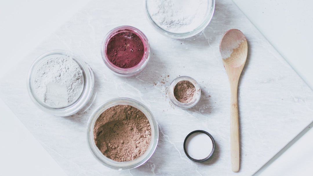 A Drop in the Ocean Sustainable Living Zero Waste Plastic Free Blog {{Video}} DIY Zero Waste Face Powder (It only takes 3 minutes!)
