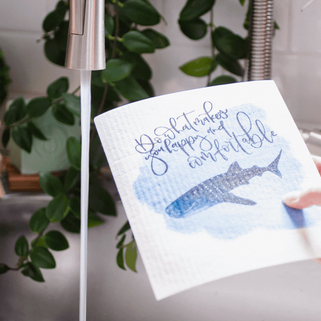 Swedish Dishcloth // The Holiday Red Collection