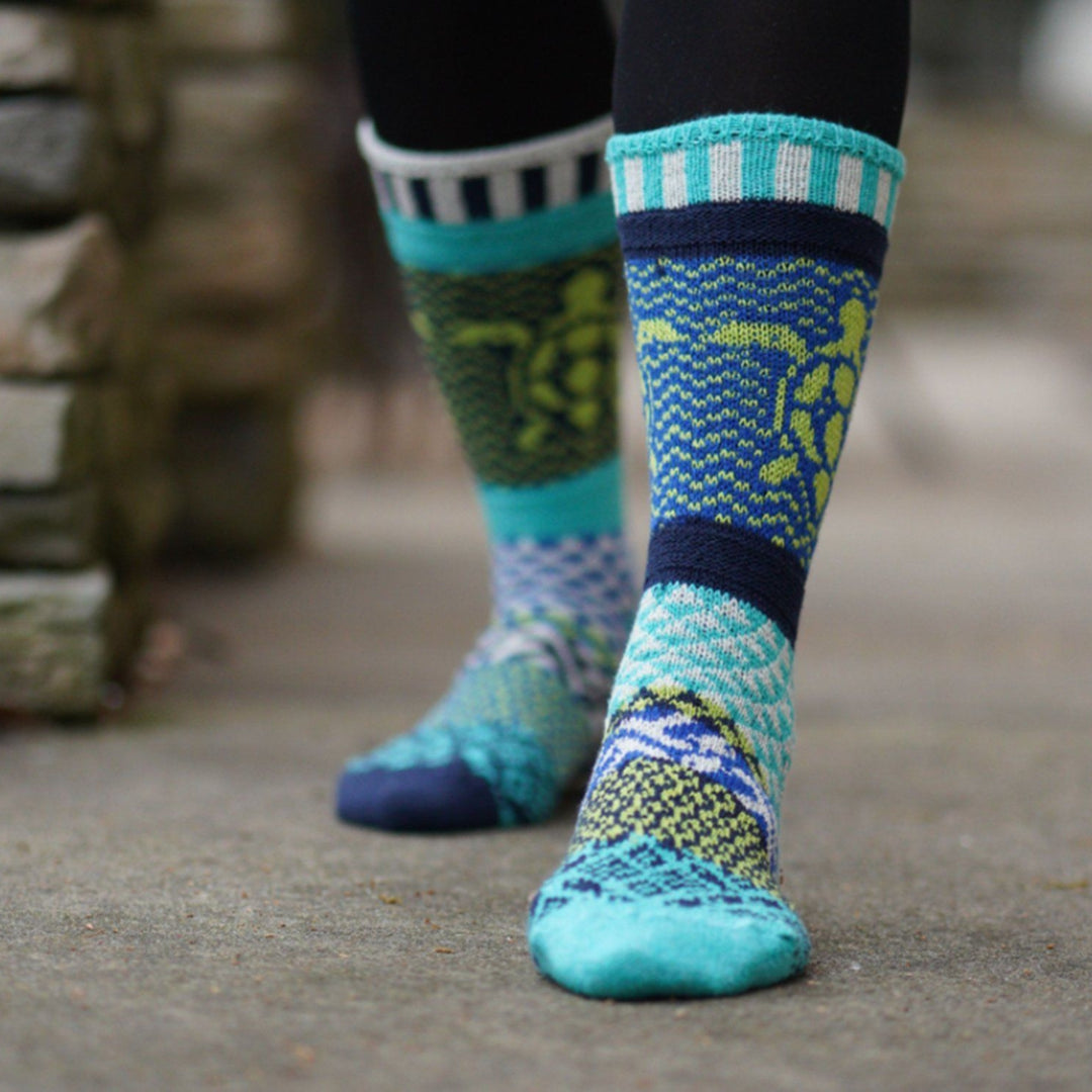 Recycled Fiber Crew Socks - Ocean Turtle design